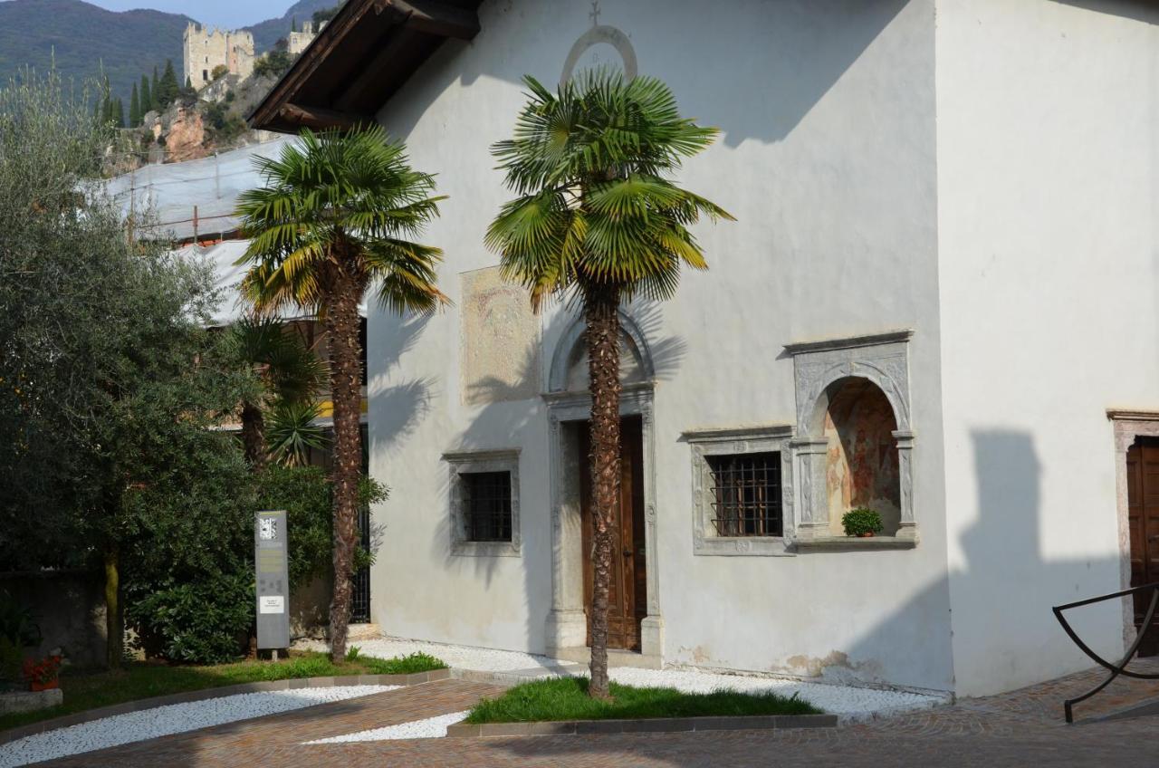 Palazzo Oltre Lejlighed Arco Eksteriør billede